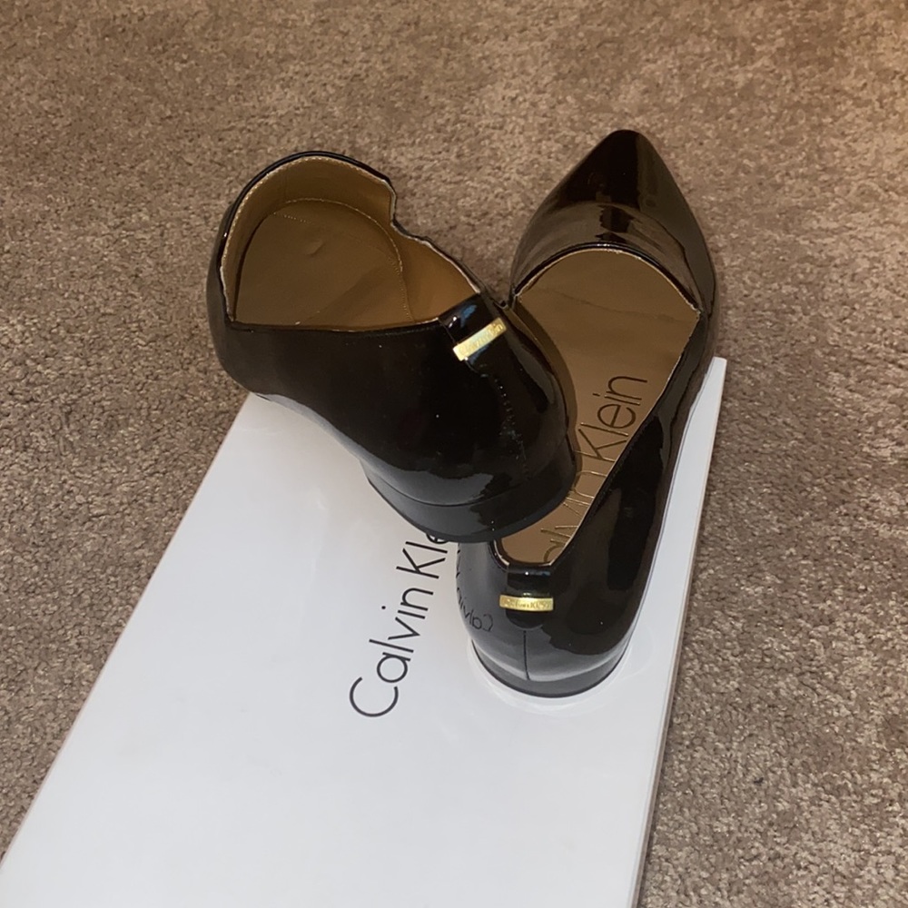 COPY - CALVIN KLEIN ELIN PATENT LOAFER - Picture 4 of 10